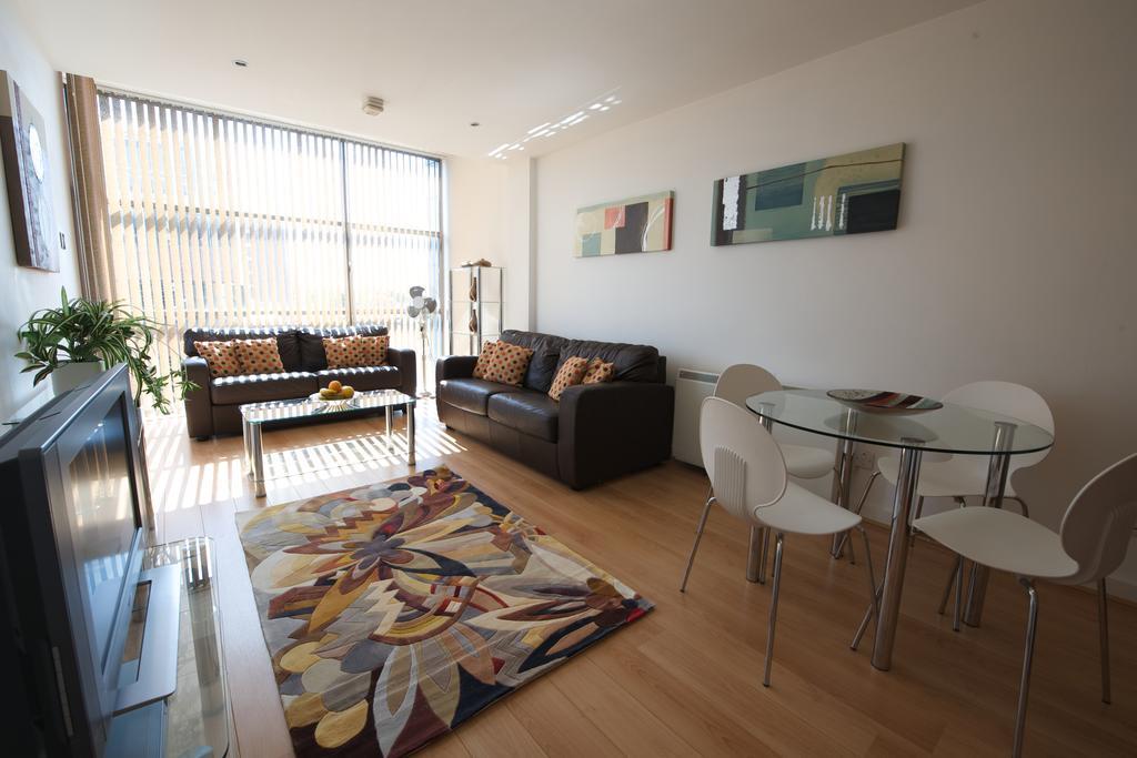 Stay Deansgate Apartments For 14 Nights Plus Manchester Oda fotoğraf